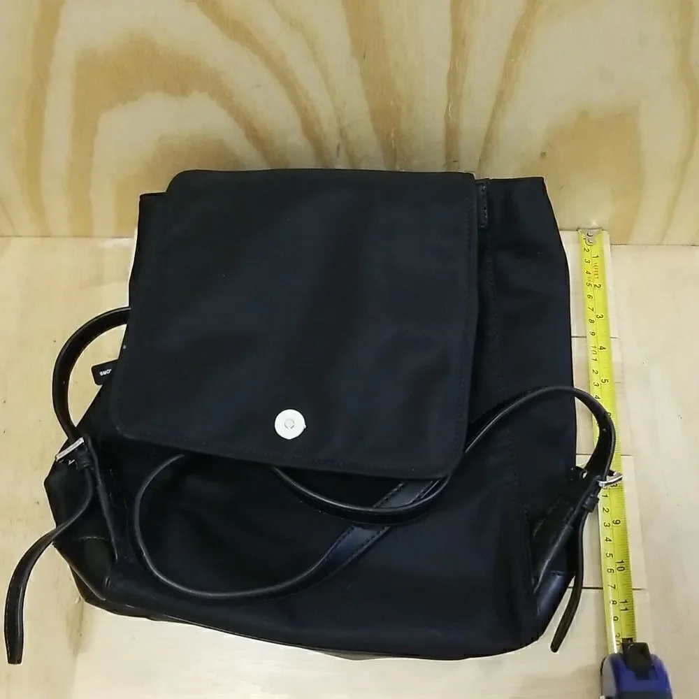 Michael Kors Nylon Sport MD Drawstring Back Pack Brand New.